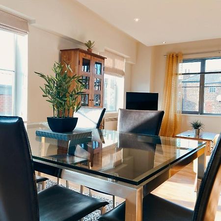 Apartment 11 Popeshead Court York Bagian luar foto